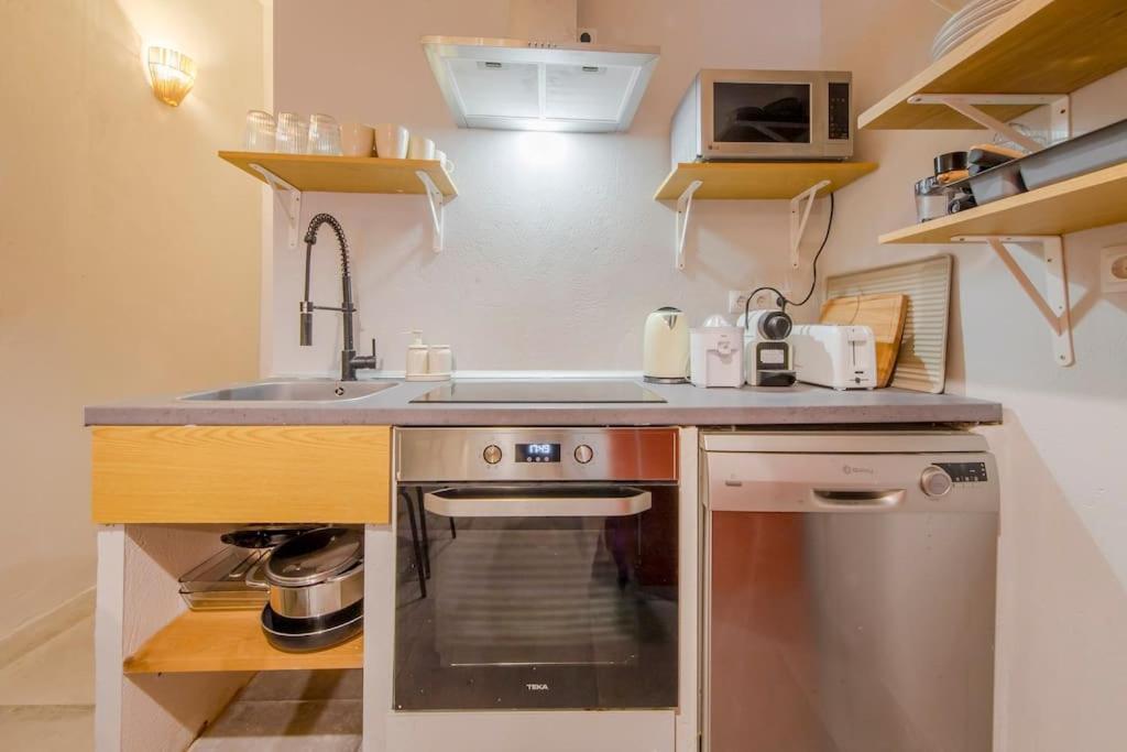 דירות מדריד Cool Deluxe Interior Design A 2 Min De Gran Via מראה חיצוני תמונה